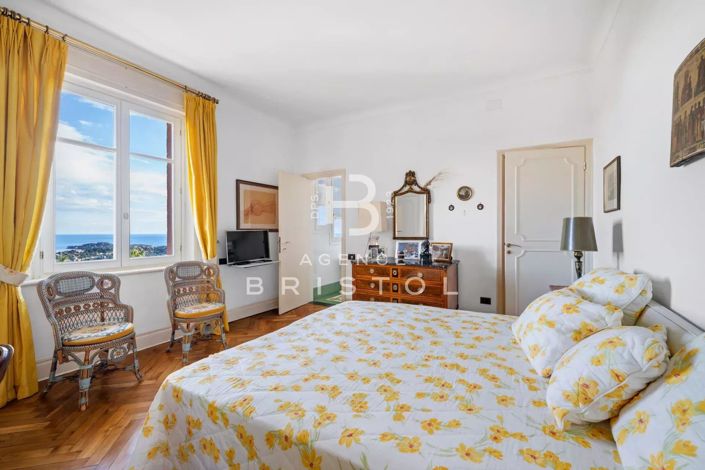 Image No.16-4 Bed House for sale