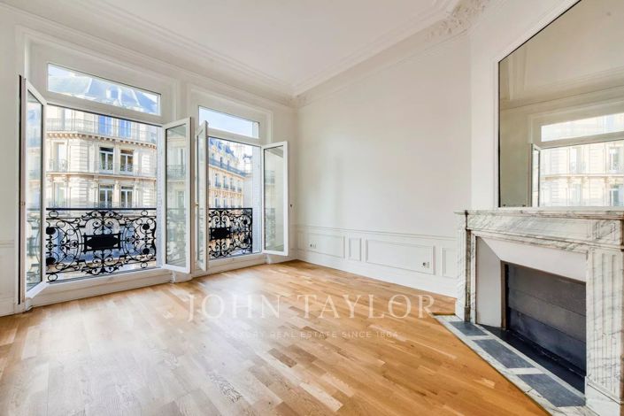 Image No.11-3 Bed Apartment for sale