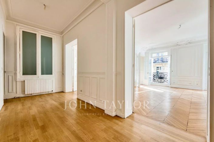 Image No.6-3 Bed Apartment for sale