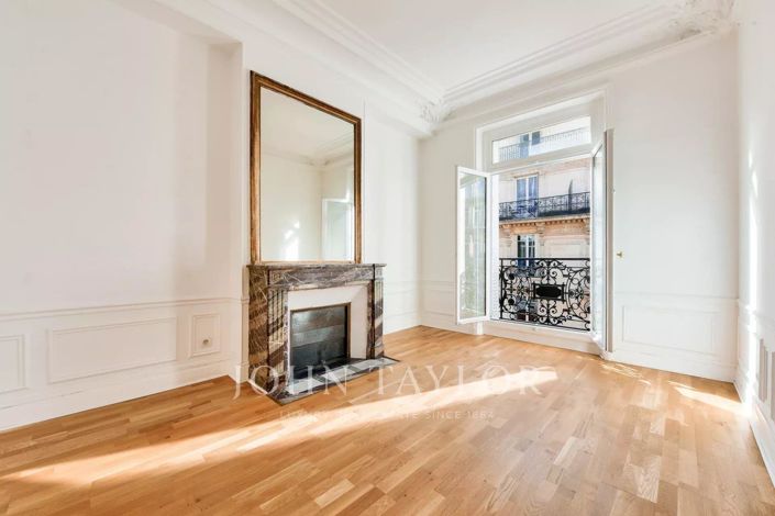 Image No.8-3 Bed Apartment for sale