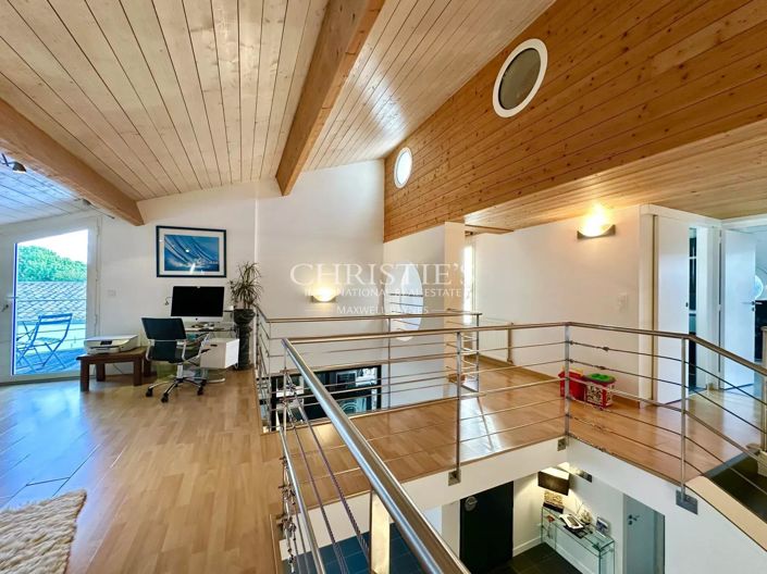 Image No.5-4 Bed House for sale