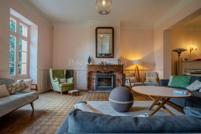 Image No.6-18 Bed House for sale