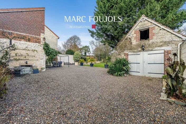 Image No.2-Maison de 4 chambres à vendre à Chantilly