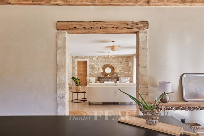 Image No.10-4 Bed House for sale