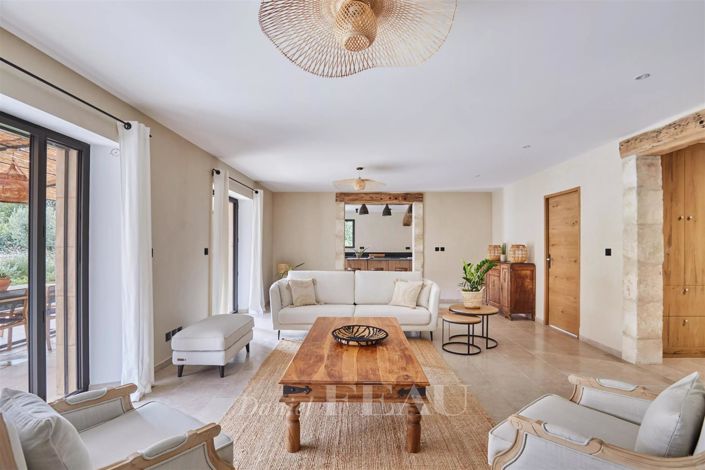 Image No.4-4 Bed House for sale