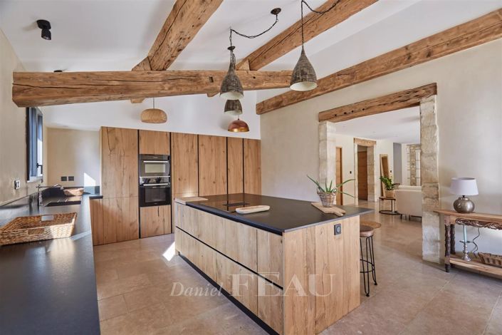 Image No.7-4 Bed House for sale