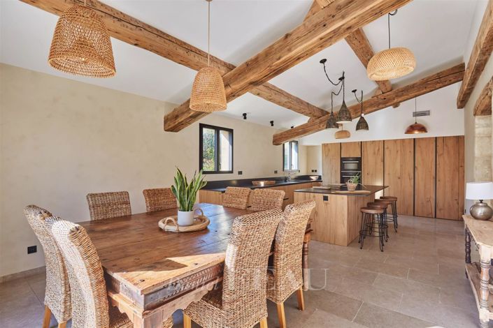 Image No.9-4 Bed House for sale