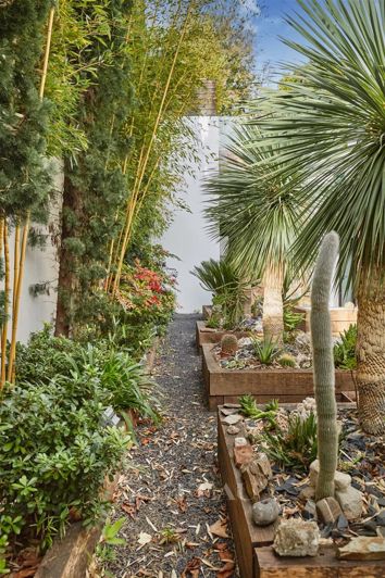 Image No.21-4 Bed House for sale