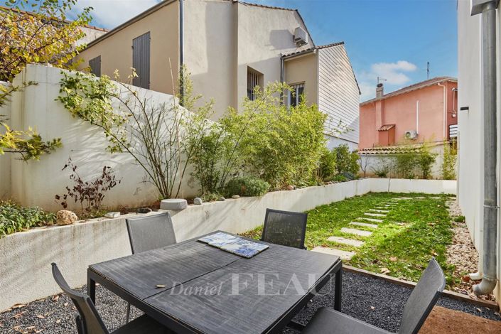 Image No.23-4 Bed House for sale