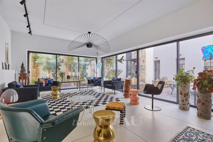 Image No.30-4 Bed House for sale