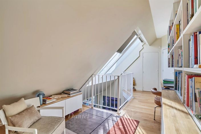 Image No.12-1 Bed Apartment for sale