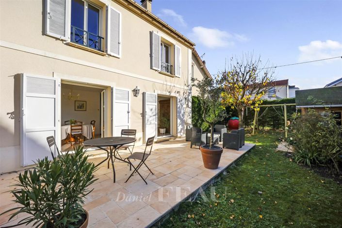 Image No.2-Maison de 4 chambres à vendre à Yvelines