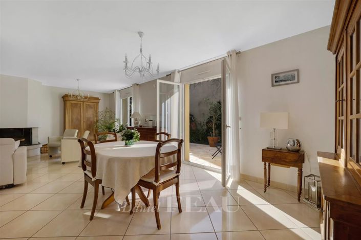 Image No.6-Maison de 4 chambres à vendre à Yvelines