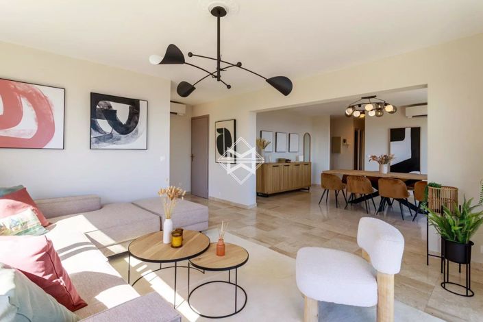 Image No.6-4 Bed Apartment for sale