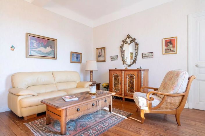 Image No.4-Appartement de 2 chambres à vendre à Cannes