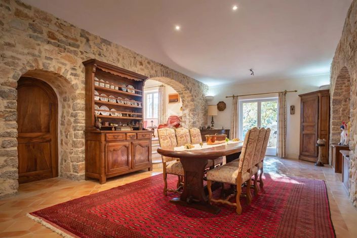 Image No.14-4 Bed House for sale