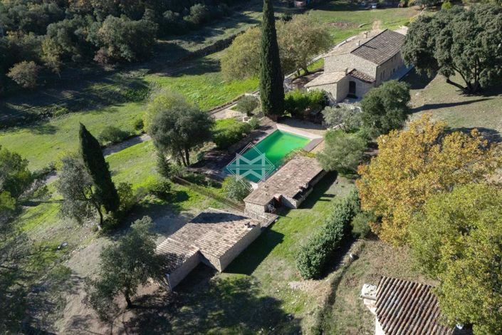 Image No.16-4 Bed House for sale