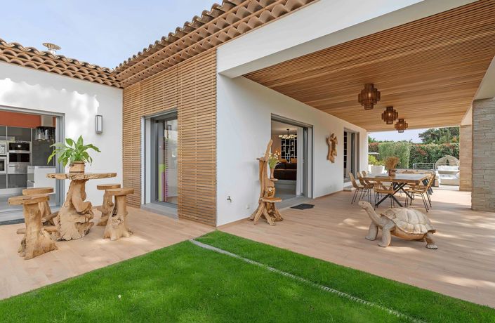 Image No.15-4 Bed House for sale