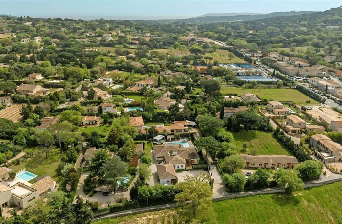 Image No.4-4 Bed House for sale