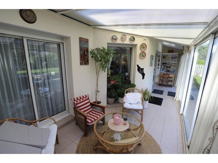 Image No.9-4 Bed House for sale