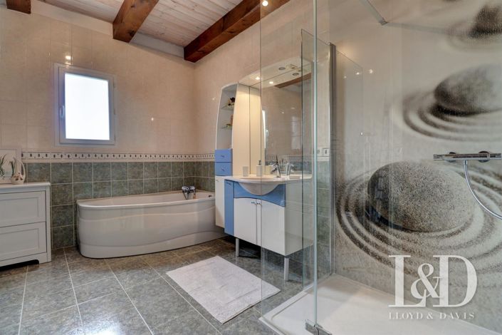 Image No.14-Maison de 4 chambres à vendre à Saint-Ambroix