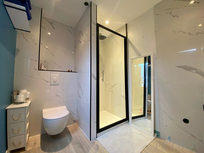 Image No.4-2 Bed House for sale