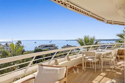 2 Bed Apartment for sale