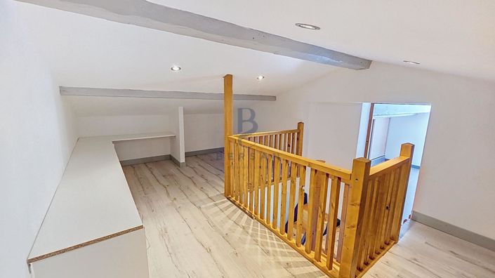 Image No.17-2 Bed House for sale