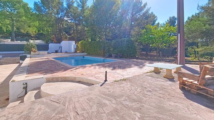 Image No.8-2 Bed House for sale