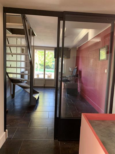 Image No.8-4 Bed House for sale