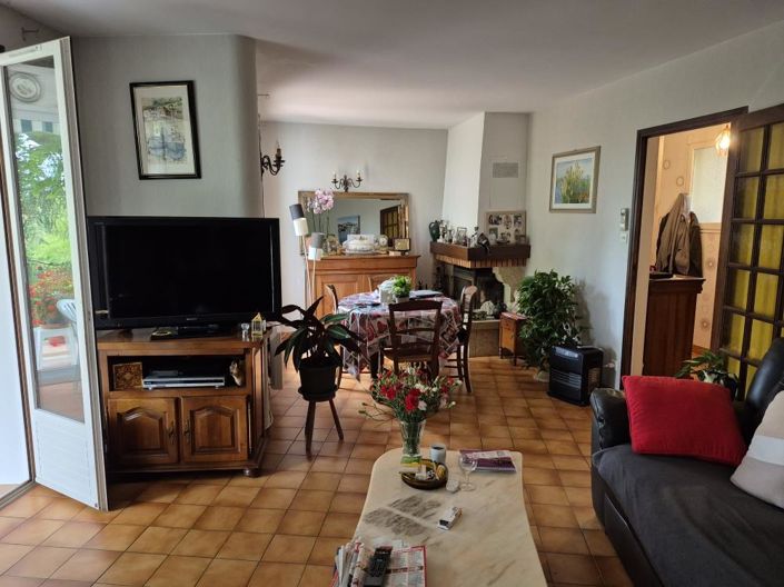 Image No.7-Maison de 4 chambres à vendre à Gers