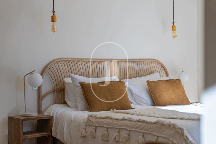 Image No.11-5 Bed House for sale