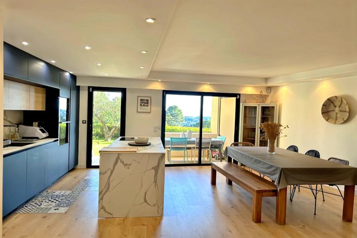 Image No.2-Appartement de 3 chambres à vendre à Mougins