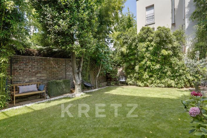 Image No.6-4 Bed House for sale