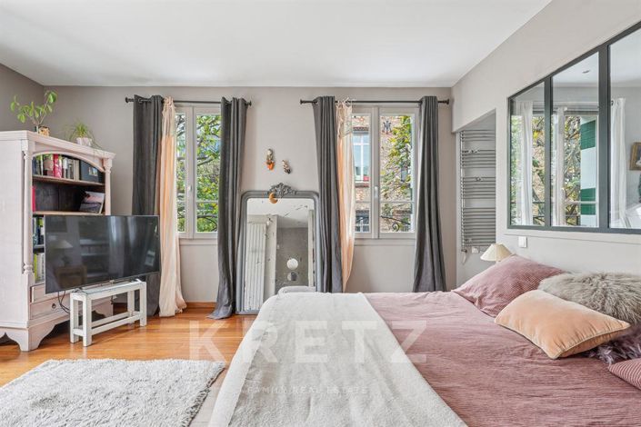 Image No.7-4 Bed House for sale