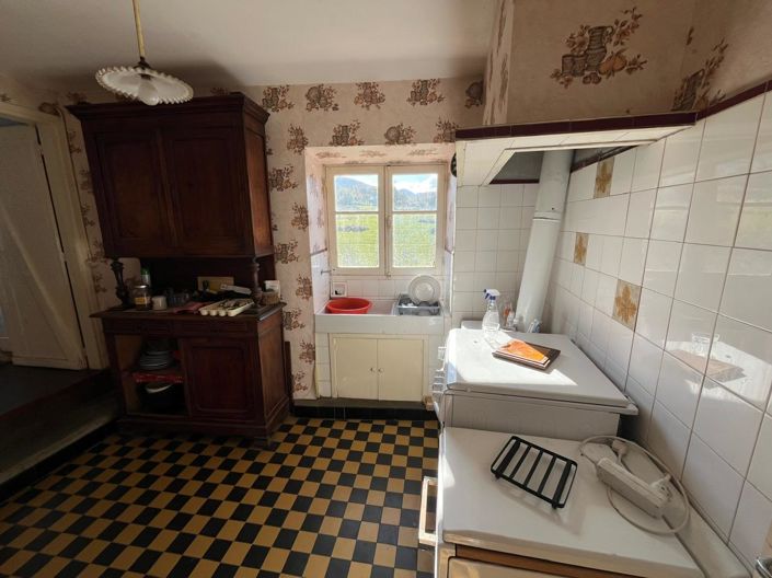 Image No.3-4 Bed House for sale