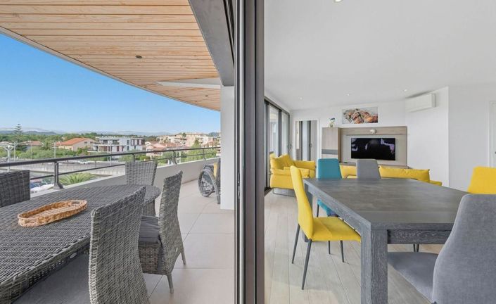 Image No.4-2 Bed Apartment for sale