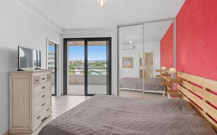 Image No.7-2 Bed Apartment for sale