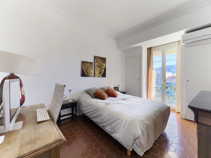 Image No.9-Apartment for sale