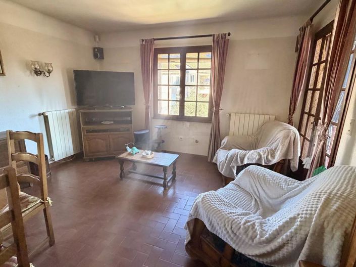 Image No.17-3 Bed House for sale