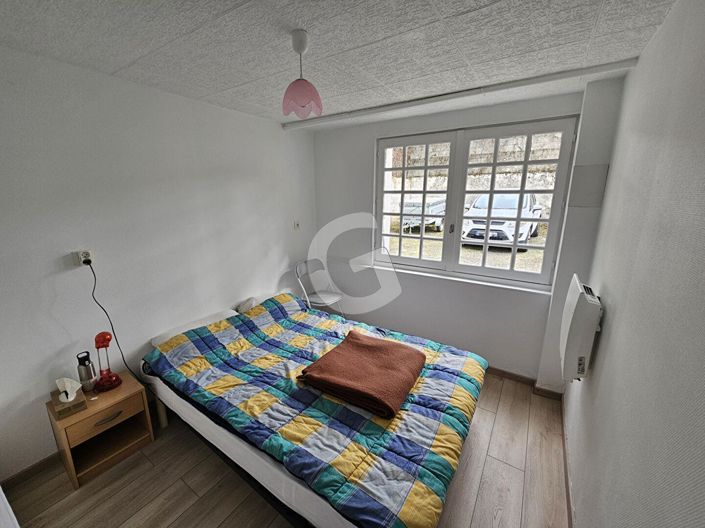 Image No.7-5 Bed House for sale