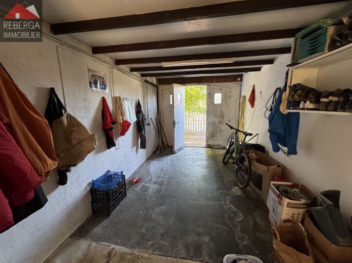 Image No.18-3 Bed House for sale