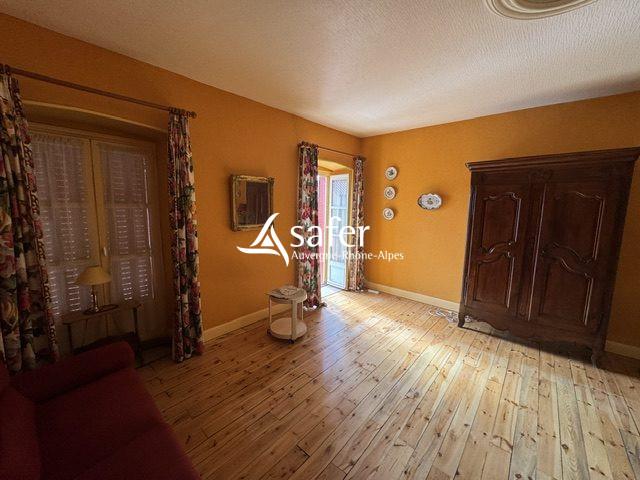 Image No.3-5 Bed House for sale