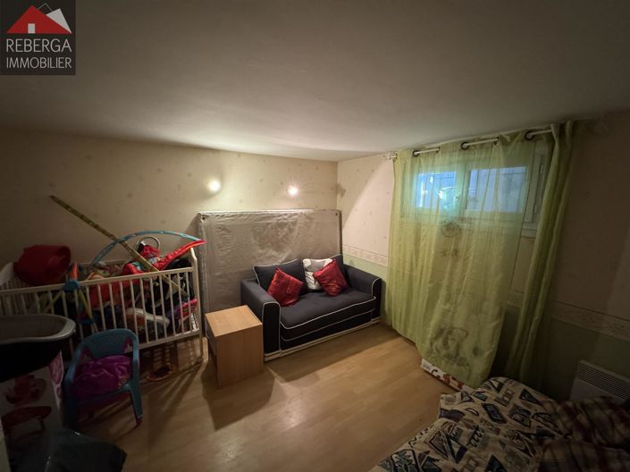 Image No.12-4 Bed House for sale