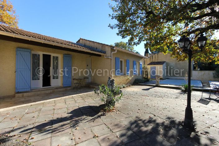 Image No.17-3 Bed House for sale