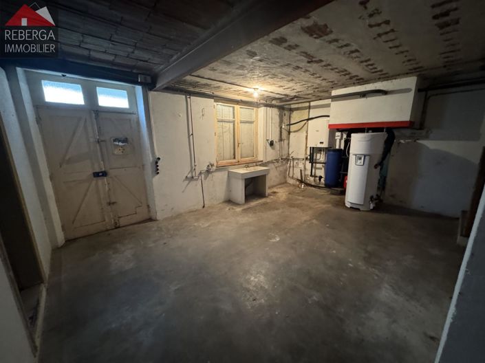 Image No.18-3 Bed House for sale