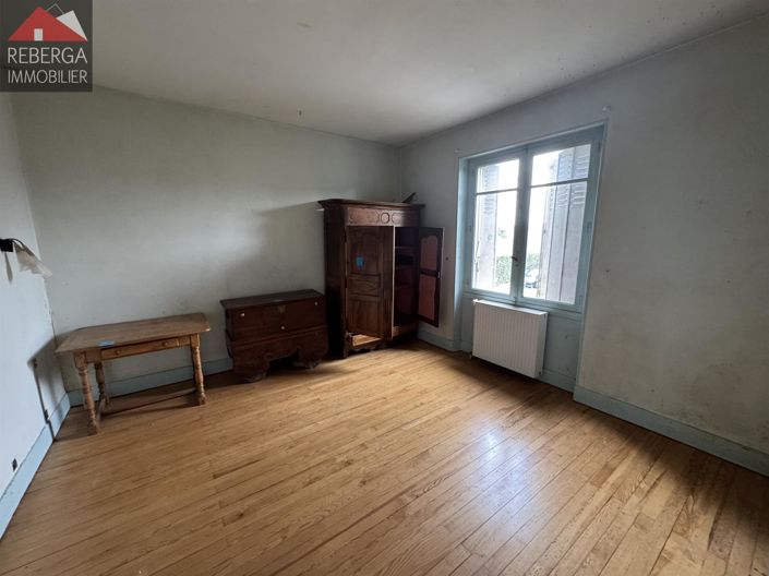 Image No.3-3 Bed House for sale