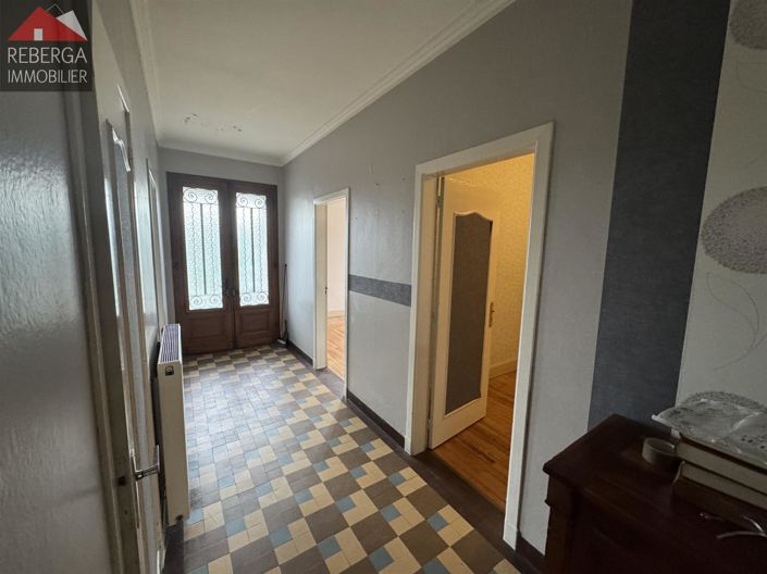 Image No.6-3 Bed House for sale