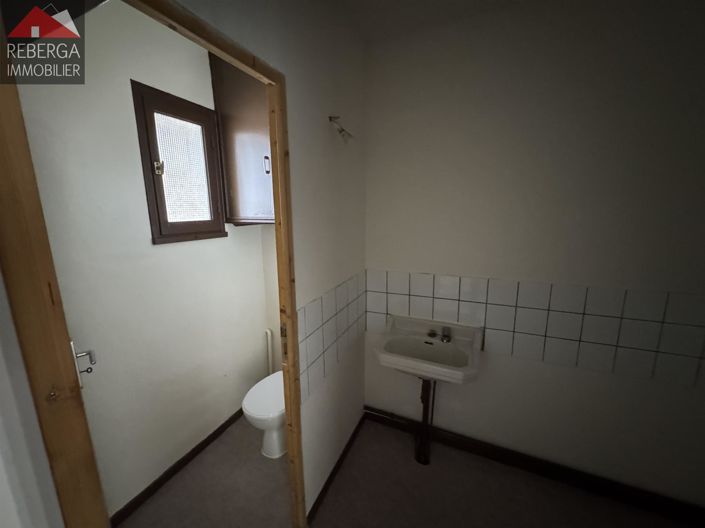 Image No.9-4 Bed House for sale