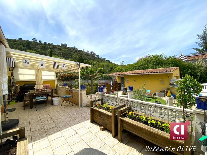 Image No.10-3 Bed House for sale